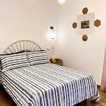 Portico 32 4*